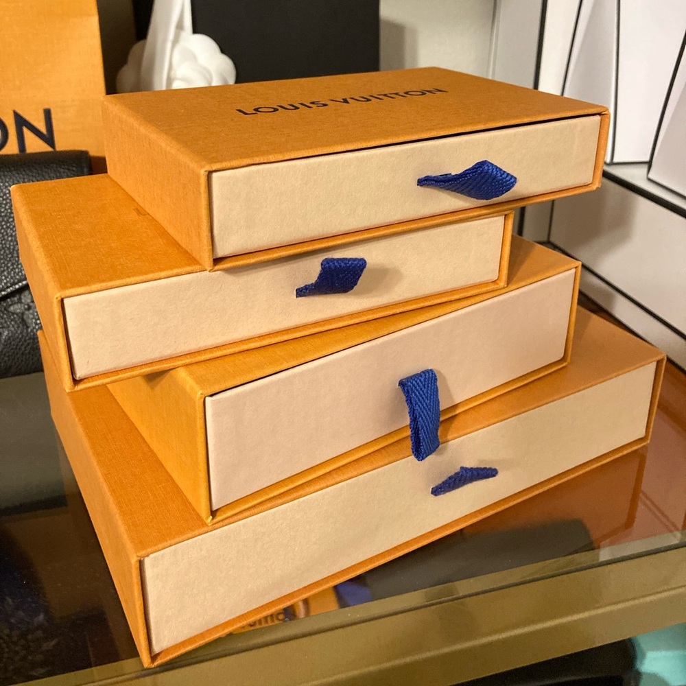 ⛳️ Lux paperbag or box - Picture 2 of 5